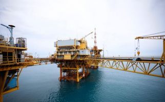 PHE OSES Berhasil Kembalikan Produksi Proyek Penggantian Pipa Bawah Air Sepanjang 30Km - JPNN.com