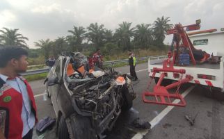 Kecelakaan Maut di Tol Pekanbaru-Dumai, 2 Orang Tewas, Begini Kejadiannya - JPNN.com