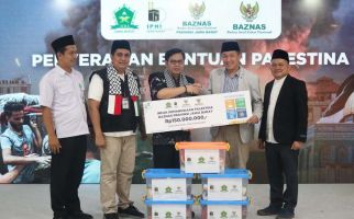 BAZNAS Jawa Barat Serahkan Bantuan Kemanusiaan untuk Palestina - JPNN.com