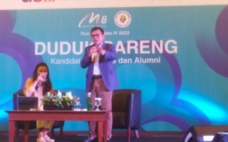 Wamenhan Herindra: Kolaborasi Lintas Generasi SMAN 8 Jakarta Jadi Kunci Kemajuan Bersama - JPNN.com