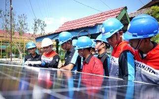 Pertamina Gaet Anak Muda Peduli Lingkungan Lewat Sekolah Energi Berdikari di SMKN 2 Dumai - JPNN.com