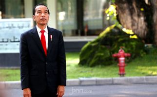 Guru Besar IPB Menganggap Jokowi Layak Disebut Sebagai King of Big Liar - JPNN.com