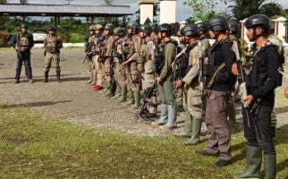 Siang Bolong, Kantor Polres Dogiyai Diserang Sekelompok Warga, Polisi Siaga - JPNN.com