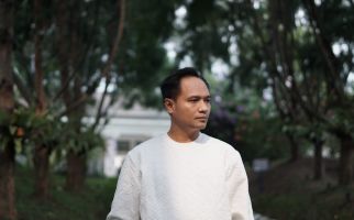 Roland Judita Perkenalkan Lagu Berharap Kembali - JPNN.com