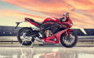 Honda CBR650R dan CB650R Mengadopsi Teknologi e-Clutch, Ini Keunggulannya - JPNN.com