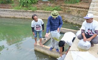 Sahabat Sandiaga Dulur Galuh Babarengan Ganjar Gelar Pelatihan Budi Daya Ikan Air Tawar - JPNN.com