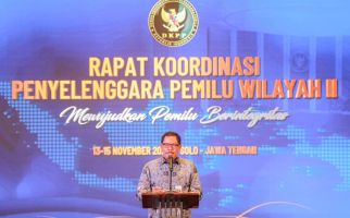 Pj Gubernur Jateng: Penyelenggara Pemilu Harus Berintegritas - JPNN.com