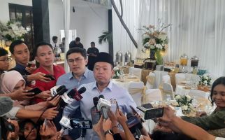 TKN Prabowo-Gibran Imbau Sukarelawan Tak ke KPU Malam Ini, Nusron Singgung Potensi Provokasi - JPNN.com