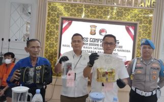 Polrestabes Palembang Menggagalkan Pengiriman 1 Kg Sabu-Sabu Tujuan Bangka Belitung - JPNN.com