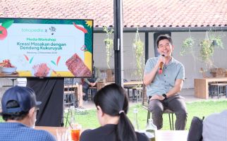 Kisah Inspiratif UMKM Bandung 'Dendeng Kukuruyuk' yang Sukses Berjualan Lewat Tokopedia - JPNN.com