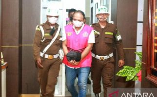Kejati Maluku Menjebloskan Tersangka Korupsi Dana Proyek Pasar Langgur ke Tahanan - JPNN.com