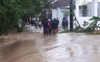 Banjir Bandang Terjang Kabupaten Semarang - JPNN.com