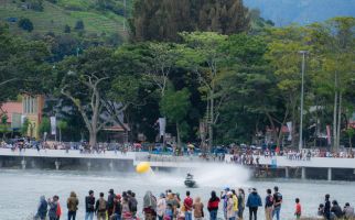 Pesta Rakyat Danau Toba & Aquabike Jetski World Championship di Samosir Sedot Puluhan Ribu Pengunjung - JPNN.com
