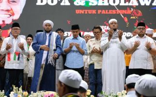 Prabowo-Gibran Gelar Selawatan Bersama Seluruh Tim Jelang Masa Kampanye - JPNN.com