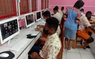 Acer Indonesia Dorong Prestasi Pelajar di Buti, Merauke lewat Jelajah Ilmu - JPNN.com