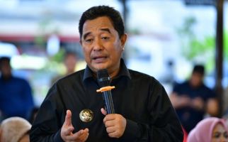 Pj Gubernur Sulsel Sampaikan Belasungkawa untuk Korban KM Rezki - JPNN.com