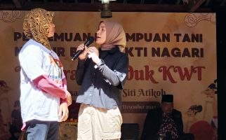Saat Petani di Kulon Progo Mengeluh kepada Siti Atikoh soal Listrik, Pangan, hingga Tambang - JPNN.com
