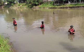 7 Hari Dicari, Bocah 4 Tahun Hanyut di Sungai Belum Ditemukan - JPNN.com