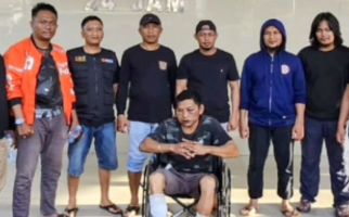 Dua Pelaku Perampokan di SPBU Maros Ditangkap, Kini Terduduk di Kursi Roda - JPNN.com