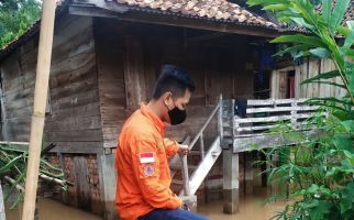 Banjir Merendam 250 Rumah Warga di OKU Sumsel - JPNN.com