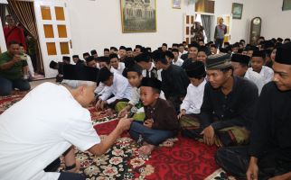 Di Hadapan Santri, Ganjar Pastikan Pemberdayaan Pesantren jadi Prioritas - JPNN.com