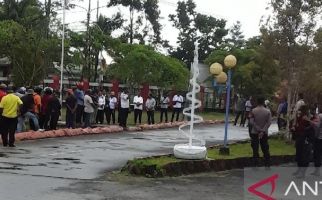 Mencegah Penyimpangan, DPRD Biak Minta Pengangkatan Honorer menjadi PPPK Harus Seusai Aturan - JPNN.com