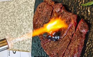 Steakhouse Semi-Fine Dining di Bintaro, Hadirkan Daging Sapi Lokal Setara Wagyu - JPNN.com