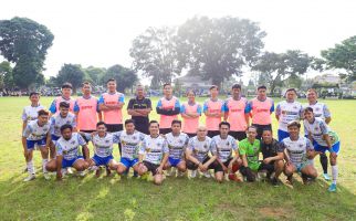 Main Bola Bareng Pemuda Wonosobo, Kaesang Berkaus Santuy - JPNN.com