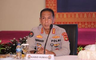 Dooor! Polisi Ditembak Pencuri Kelapa Sawit, Lehernya Terluka - JPNN.com