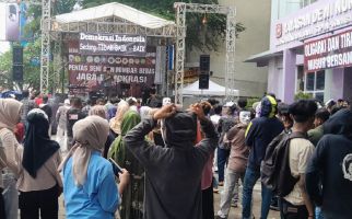 Mimbar Demokrasi Mahasiswa Jambi: Lawan Dinasti dan Pelanggar HAM! - JPNN.com