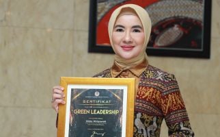 Raih Green Leadership Utama, Nicke Widyawati Kokohkan Pertamina Pemimpin Transisi Energi di Indonesia - JPNN.com