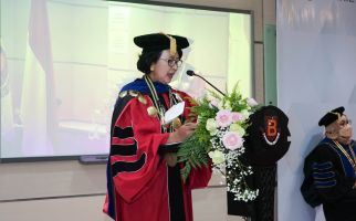 Profesor M. Taufiq Amir Dikukuhkan Jadi Guru Besar Universitas Bakrie - JPNN.com