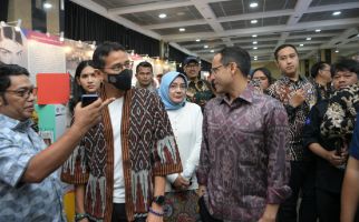 Kunjungi Pameran Gelar Karya Anak Kursus, Mas Nadiem & Bang Sandi Terkagum-kagum - JPNN.com