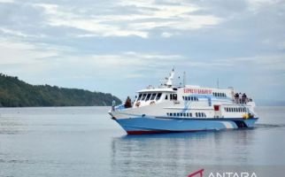 Dihantam Ombak, Kapal Express Bahari Tujuan Sabang Langsung Balik Arah - JPNN.com