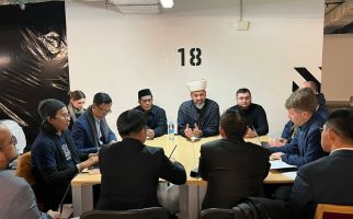 MUI Kagum dengan Kiprah Imam Ukraina  - JPNN.com