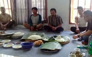 Sukarelawan RBPR dan Warga Pinggiran Hutan Tumpengan Doakan Ganjar-Mahfud - JPNN.com