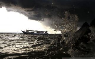 BMKG Minta Masyarakat Waspadai Gelombang Laut di Bali dan Lombok - JPNN.com