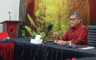 Dengar Isu Sri Mulyani CS Tak Nyaman, Hasto Pastikan Menteri dari PDIP Tetap Mengutamakan Rakyat - JPNN.com