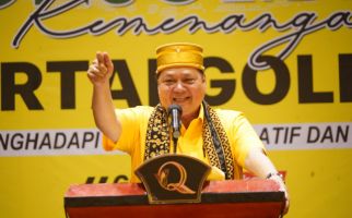 Airlangga Ingatkan Kader Golkar Kalbar Soal Pemenangan Prabowo-Gibran - JPNN.com
