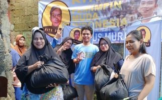 Relawan Kite Gibran Gelar Tebus Sembako Murah Untuk Warga Jakarta Timur - JPNN.com