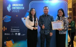 LSPR Borong 3 Penghargaaan Anugerah Diktiristek 2023 - JPNN.com
