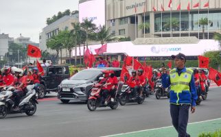 Menjelang Kampanye Akbar di GBK, PDIP Jakarta Pusat Memerahkan Bundaran HI - JPNN.com