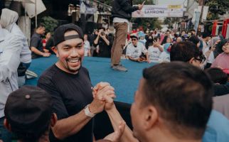 Bazar Minyak Goreng Murah di Kebon Bawang, Sahroni: Selama Ada Rezeki Saya Akan Terus Berbagi - JPNN.com