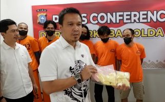 Ungkap Modus Baru, Polda Riau Menggagalkan Penyelundupan 7 Kg Sabu-Sabu dan 999 Ekstasi - JPNN.com