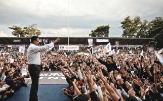 Kampus Gelisah, Mahasiswa Suarakan Pemakzulan Jokowi, Anies: Patut untuk Didengar - JPNN.com