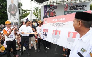 Sebut Kaltim Kaya Minyak tetapi Rakyat Susah Dapat BBM, Anies Serukan Perubahan - JPNN.com