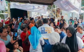 Ahmad Sahroni Center Salurkan Puluhan Ribu Paket Beras Murah untuk Warga Jakut - JPNN.com