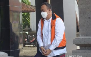 Terdakwa Pungli di Kantor Penimbangan Cekik Divonis 7 Tahun Penjara - JPNN.com