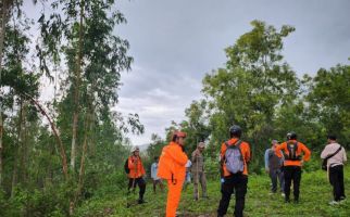 2 Hari Hilang di Hutan, Usup Ditemukan Tim SAR Mataram, Begini Kondisinya - JPNN.com