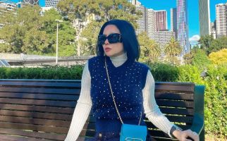 Rayakan Valentine Di Melbourne, Uci Flowdea Ceritakan Momen Manis Ini - JPNN.com